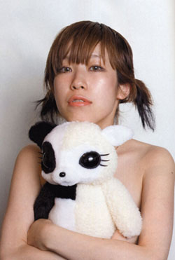 野田凪與她的設(shè)計(jì)的KAWAII玩偶HanPanda